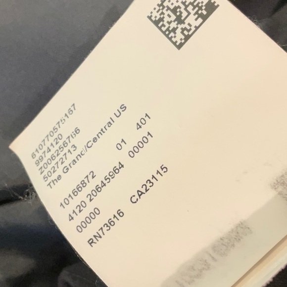 Hugo Boss suit 42S. 36/32 pants - Picture 7 of 11